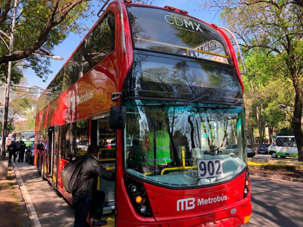 El Metrobús acelera el paso. Noticias en tiempo real