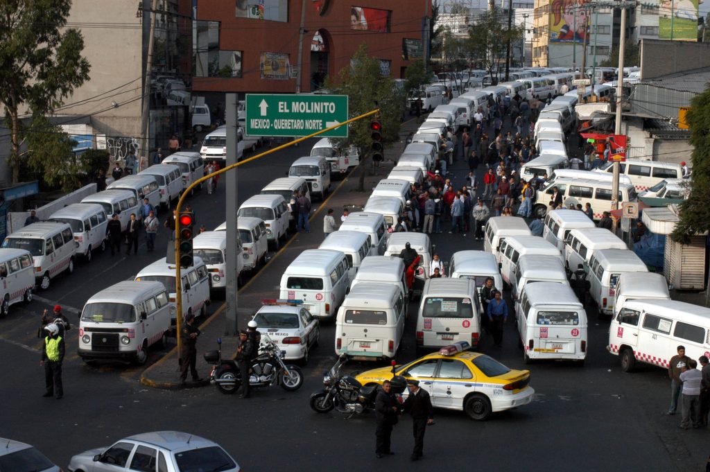 Transportistas mexiquenses marchan a la CDMX. Noticias en tiempo real