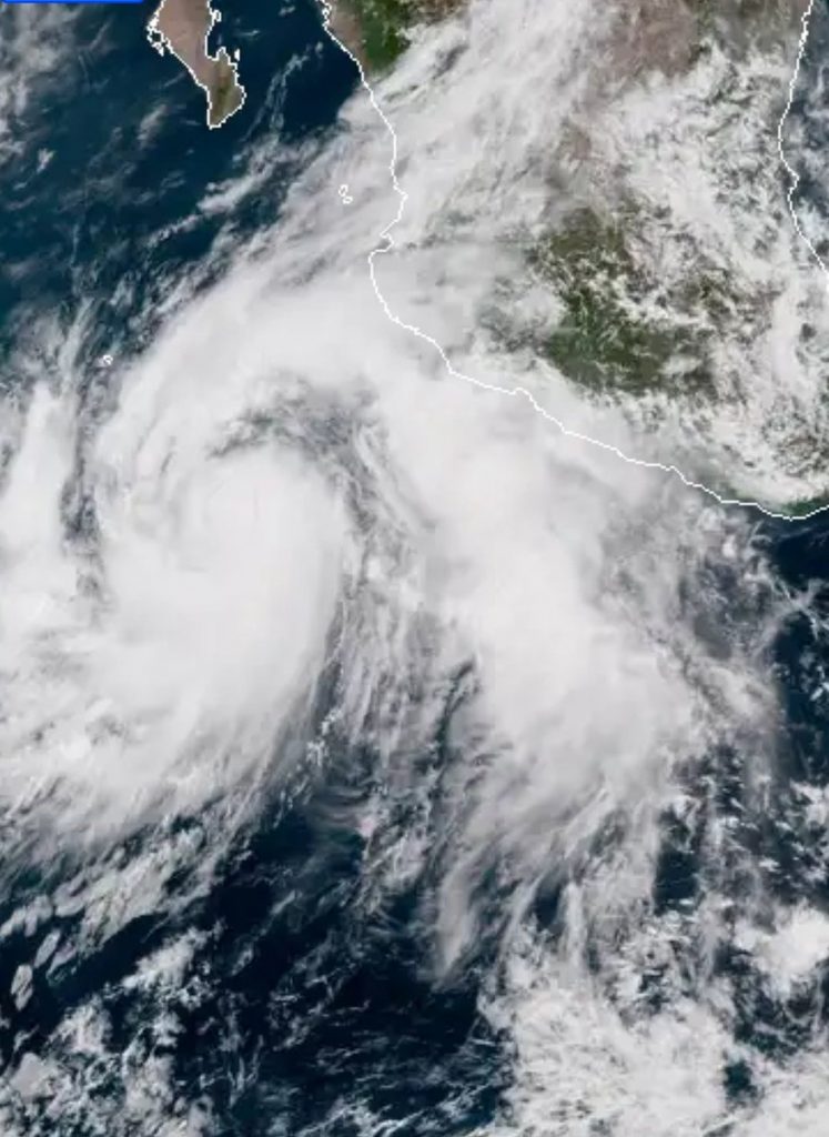 Alerta en costas del Pacífico por el huracán John y la tormenta Ileana. Noticias en tiempo real