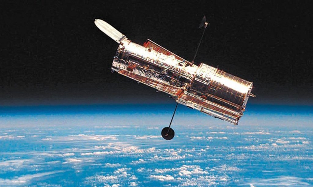 Telescopio Hubble capta auroras en el polo norte de Saturno. Noticias en tiempo real