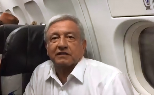 El vuelo comercial de AMLO se retrasa 5 horas en Oaxaca. Noticias en tiempo real