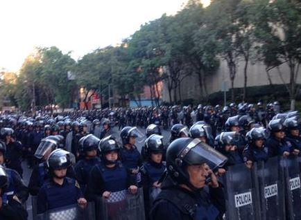 Morena propone Ley contra uso de fuerzas federales en CDMX. Noticias en tiempo real