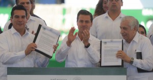 EPN-zee-campeche-GobdelaRep