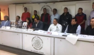 VIDEO_Cravioto denuncia a PRD