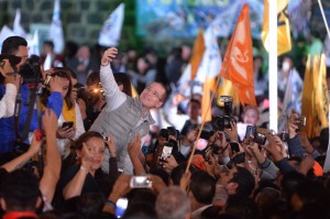 TOLUCA, ESTADO DE MÉXICO, 11ABRIL2918.- Ricardo Anaya, candidato del PAN y de la coalición "Por México al Frente" a la Presidencia de la República, sostuvo un encuentro con la militancia panista, perredista y de Movimiento Ciudadano del Estado de México.  FOTO: ARTEMIO GUERRA BAZ /CUARTOSCURO.COM