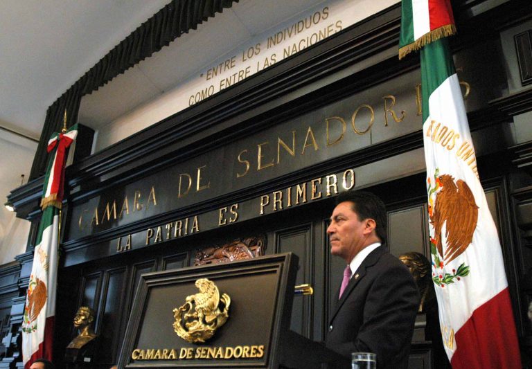 PENSIÓN PRESIDENCIAL es de 205 MIL 122 PESOS, más PRESTACIONES
