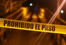 VIDEO: SICARIO ejecuta a MESERO dentro de un NEGOCIO de COMIDA en CHIAPAS