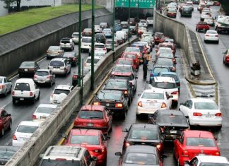 ZMVM enfrenta una CRISIS de MOVILIDAD caracterizada por la congestión crónica y el deterioro ambiental