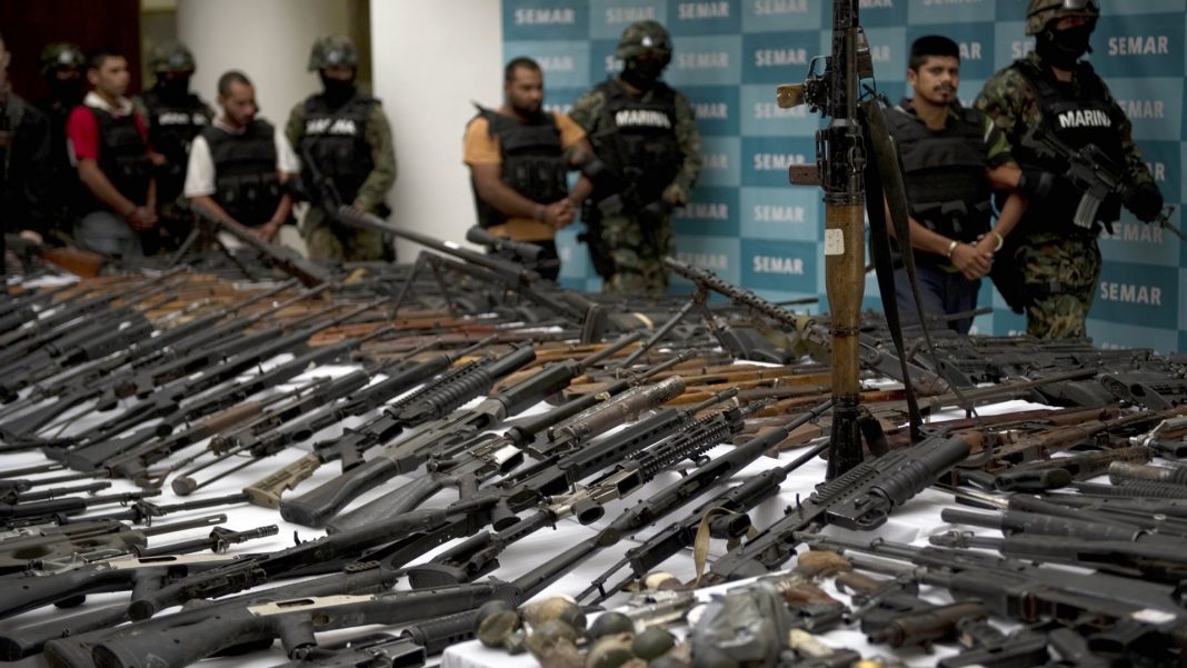 En los últimos siete años la SEDENA ha DECOMISADO más de 59 MIL ARMAS ...