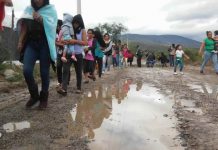 ATAQUES con drones y explosivos del CRIMEN ORGANIZADO DESPLAZA a COMUNIDADES en GUERRERO