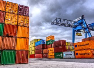 MÉXICO aumentó a una tasa interanual de 21.2% su superávit en el COMERCIO de productos con EU