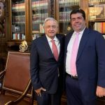 amlo y pedro haces