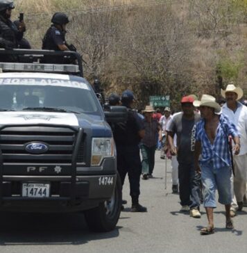 Miles HUYEN de la VIOLENCIA en República MEXICANA; advierten Omisión del ESTADO de DERECHO
