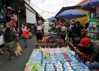 33.1 MILLONES de personas LABORAN en la INFORMALIDAD; expertos piden REFORMA FISCAL para frenar el DESEMPLEO