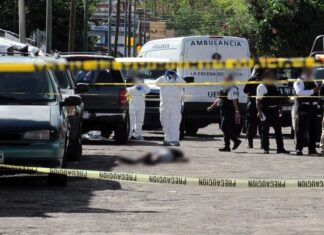 ANALISTAS ven INCONSISTENCIAS en la curva de HOMICIDIOS presentado por el GOBIERNO