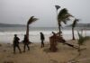 MÉXICO mantiene vigilancia por tres FENÓMENOS TROPICALES: dos en el PACÍFICO y uno en el GOLFO