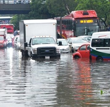 LLUVIAS INTENSAS COLAPSAN el DRENAJE de la Ciudad de MÉXICO, debido a deficiente infraestructura