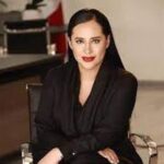 COLUMNA-SANDRA CUEVAS