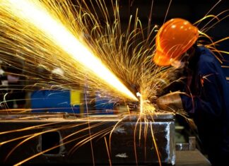 La INDUSTRIA en MÉXICO fue favorecida por el impulso de la CONSTRUCCIÓN