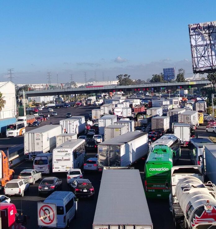 Bloqueos transportistas pipas