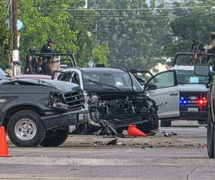 CAMIONETA-POLICIA CULIACAN