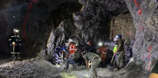 VIDEO: Revelan el RESCATE de MINERO atrapado en derrumbe de MINA Santa Fe, en SINALOA