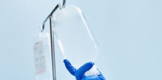 “SUERO VITAMINADO” enciende las ALARMAS ya que puede dañar la SALUD