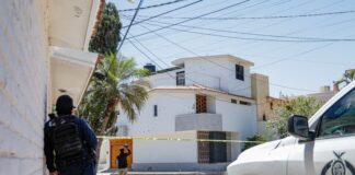 VIDEO: Filtran el momento cuando BALEAN CASA deshabitada del GOBERNADOR de SINALOA, Rubén ROCHA