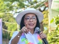 ¡La Doble Cara de Esthela DAMIÁN PERALTA!