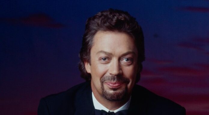 MUERE el reconocido actor Tim CURRY a los 80 años de edad