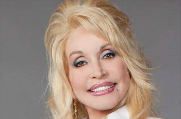 Dolly PARTON, REINA de la MÚSICA COUNTRY, muere a los 80 años