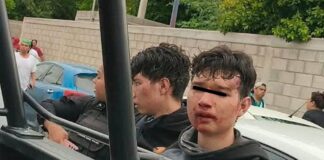 VIDEO: Dos JÓVENES atacan secundaria y MATAN a la subdirectora en TORREÓN